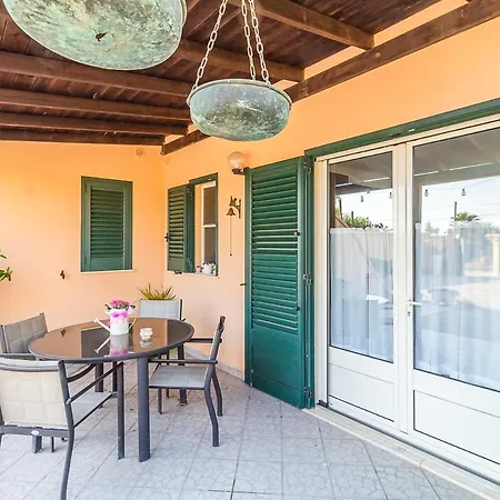 Holiday home De Santis By Apulia