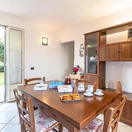 Holiday home De Santis By Apulia *